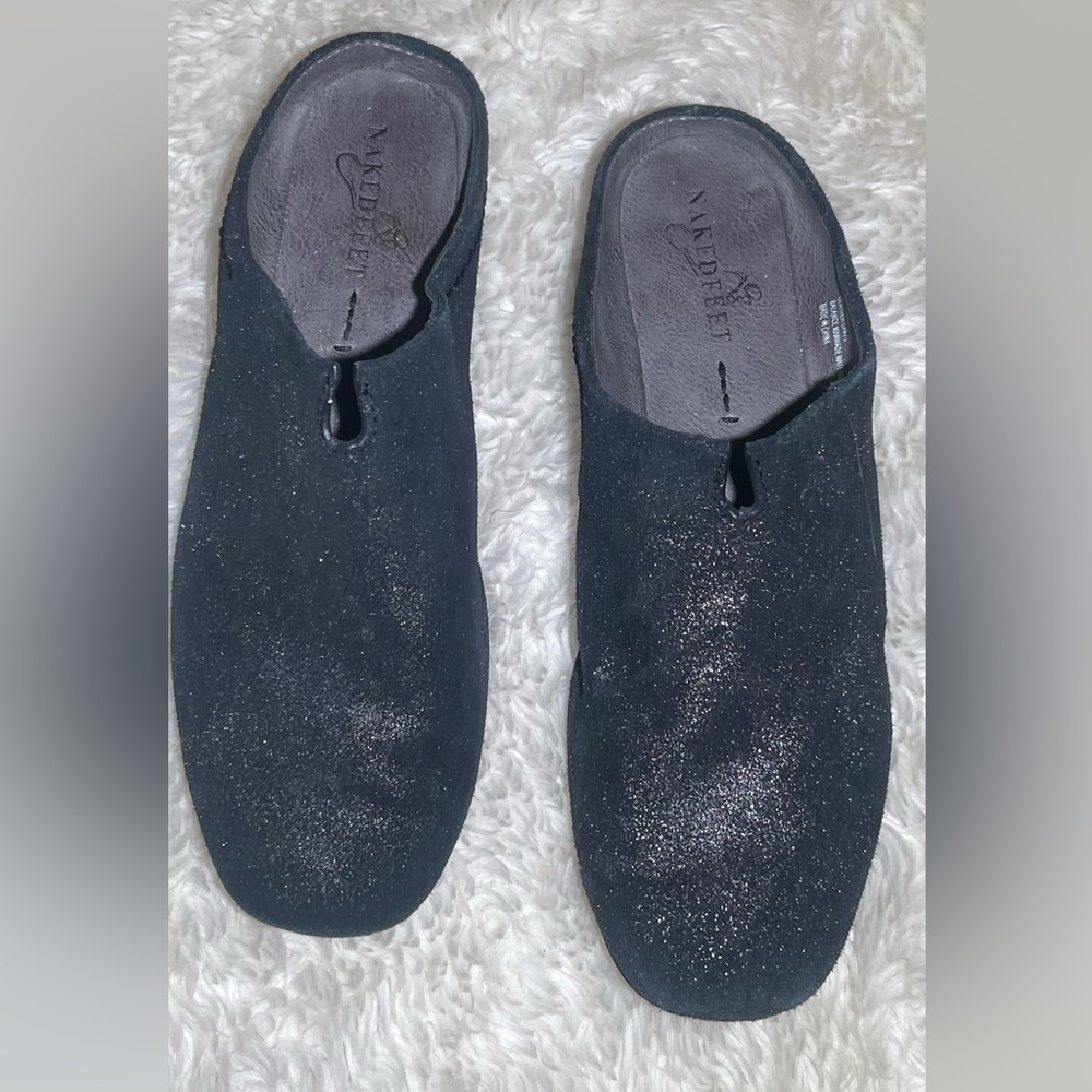 Naked Feet Black womens  Slip-On Shoes size 8